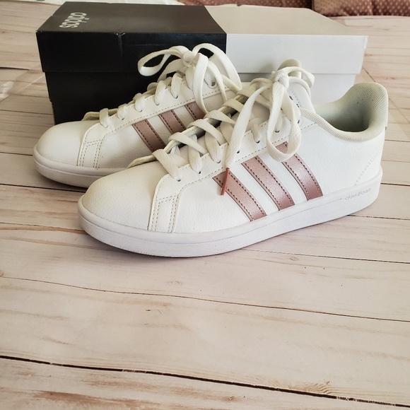 adidas rose gold advantage